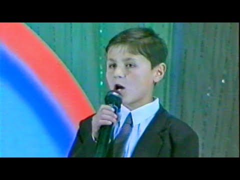 Видео: Матлабшо Мавлон - Бачаги дар кухсорон ёд бод  2002с