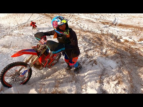 Видео: Поговорим о зимнем катание и подготовке мотика...Enduro