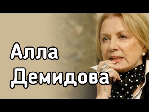 Видео: Алла Демидова в книжном магазине «Москва»!