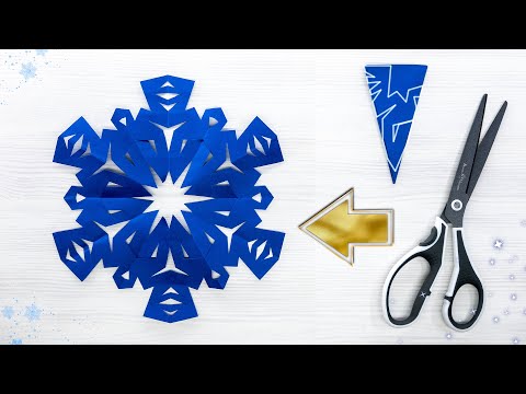 Видео: ✨ Как сделать самую красивую снежинку из бумаги ❄️ Простое руководство по созданию снежинок из бумаг