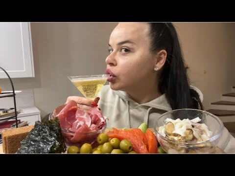 Видео: Мукбанг — Выпила Бутылку Шампанского Сами Понимаете 💃🏽🥴