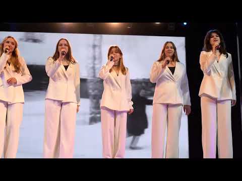 Видео: Вечер на рейде Споёмте, друзья, ведь завтра в поход