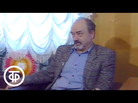 Видео: Беседа с литературным критиком, писателем Игорем Золотусским. Зеленая лампа