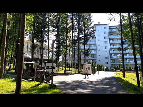 Видео: Будівництво на вершині гори у Східниці, Три сини і донька, паровозик