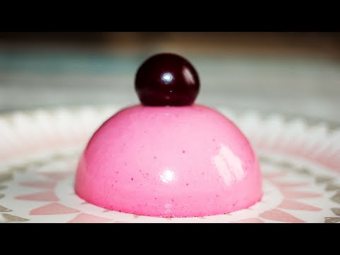 Видео: Нежный смородиновый крем Баваруа на сметане