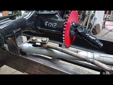 Видео: Рулевая рейка на мини погрузчик с двумя наконечниками.