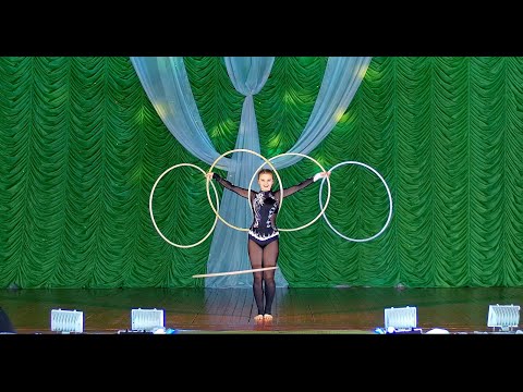 Видео: Отчетный концерт 2020 - Игра с обручами - НЦК "Геликон"