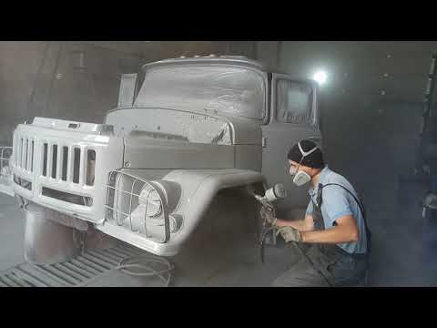 Видео: Видео нанесения второго слоя серой краски на зиловскую кабину ЗиЛа 131 часть 5