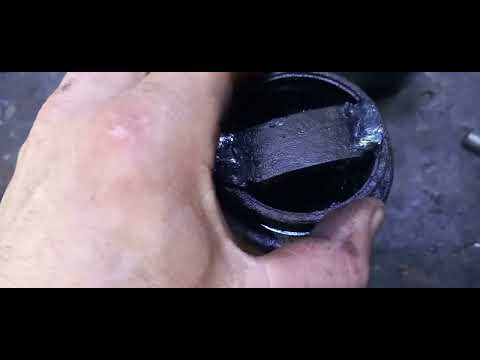 Видео: VOLVO FM замена подшипник  торсион кабина!