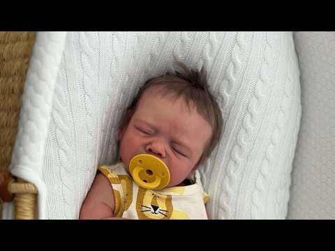 Видео: Распаковка нового силиконового реборна. Новенькая девочка #siliconebaby #reborn