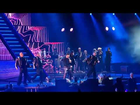 Видео: Дима Билан - Полуночное Такси (Невозможное Возможно, Минск, Беларусь, 16.11.2024)