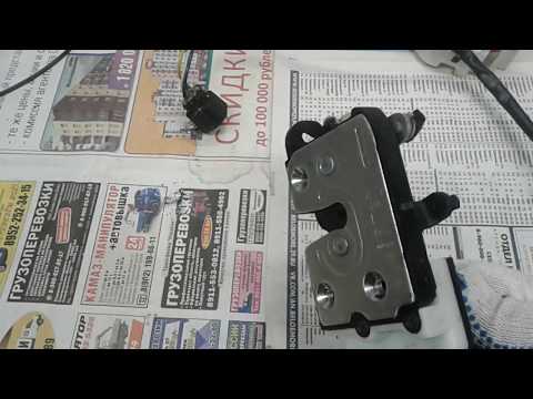 Видео: Hyundai Getz заклинил замок водительской двери