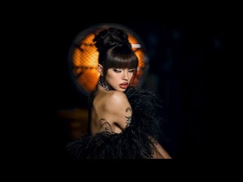 Видео: КОНЦЕРТ НА DARA В СОЗОПОЛ (Дара ни пусна новата си песен)