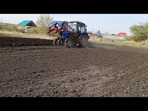 Видео: ПАХОТА ОГОРОДОВ 2023 на ТРАКТОРЕ МТЗ 82.1!