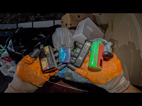Видео: Как я зарабатываю лазая по мусоркам ? Dumpster Diving RUSSIA #111