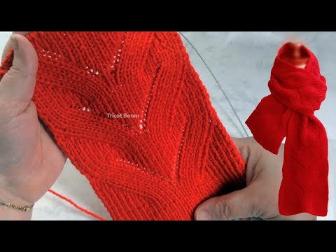 Видео: Фантазийный узор для двустороннего шарфа. Вязание спицами.