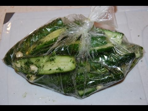 Видео: Малосольные огурцы, самый быстрый рецепт. Cucumber Salad Fast Recipe. Малосольные огурцы в пакете