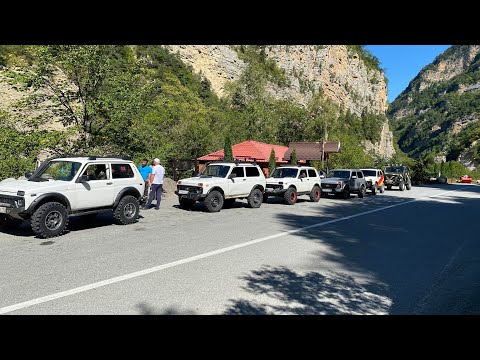 Видео: Отметили ДЕНЬ ДЖИПЕРА в ГОРАХ! Жогово в ущелье!