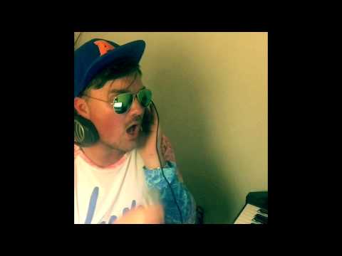 Видео: Александр Панайотов - Moon blue ( Stevie Wonder cover )