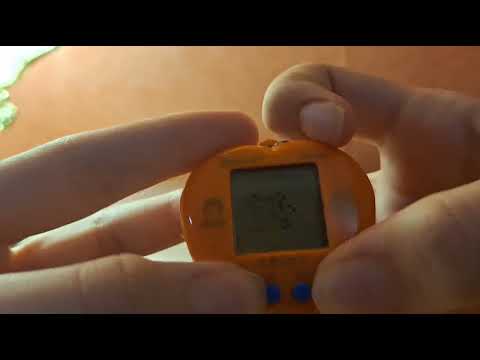 Видео: Обзор на тамагочи KS-62 49 в 1.