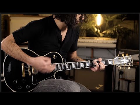 Видео: Иерархия Gibson Les Paul от Studio до Les Paul Custom, Перевод.