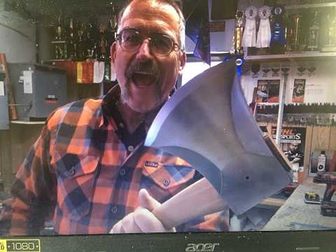 Видео: Как заточить топор