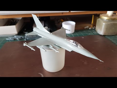 Видео: F-16A (Моделист\Academy)  72 scale - шаг 1