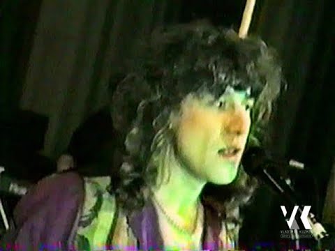 Видео: Владимир Кузьмин фрагмент концерта Позвони мне среди ночи, Твой любимый мотив, Сибирские морозы 1993