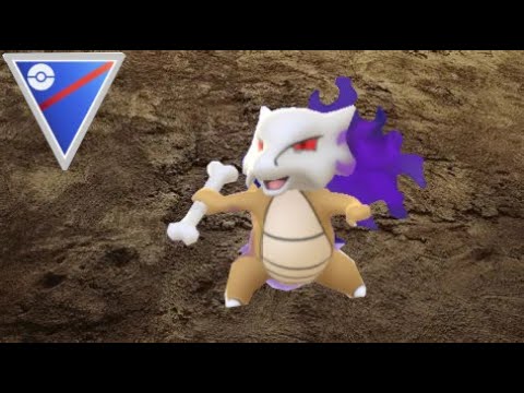 Видео: Shadow Marowak показывает, почему он лучший боец ​​по грязи (Pokemon Go PVP)