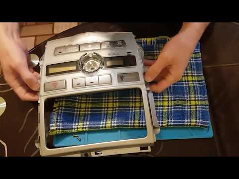 Видео: Как заменить лампы и отмыть кофеёк климат-контроля Ipsum ACM