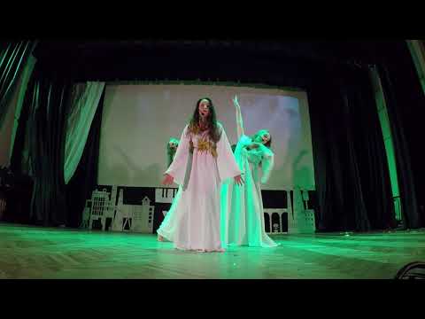 Видео: "Одного разу на Купайла", танець Мавок та пісня "Карчата".