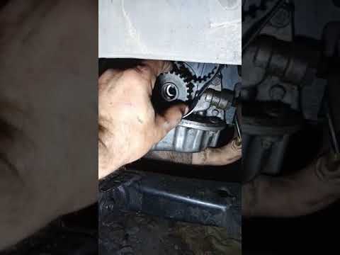 Видео: Замена ремня ГРМ на Opel Zafira (Astra, Vectra)