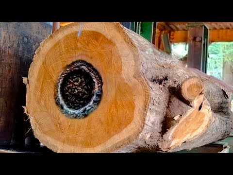 Видео: Секретный процесс распиловки тикового дерева с необычайной красотой