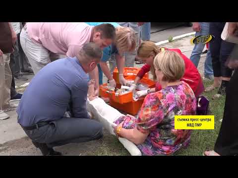 Видео: Маршрутка с пассажирами попала в ДТП