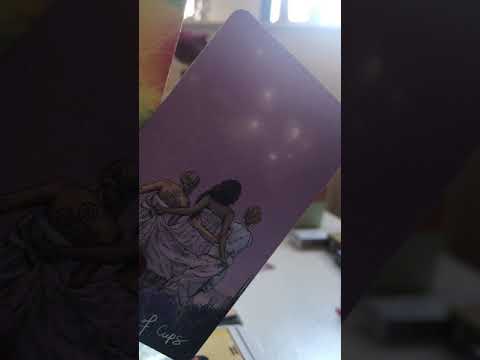 Видео: Ще се влюби ли в мен и ще имаме ли сериозна връзка 💞🍀🌸