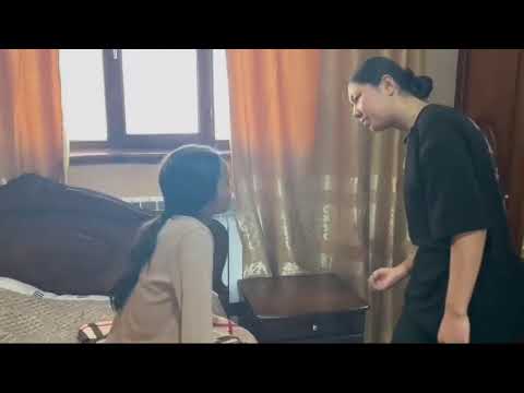 Видео: Ана туралы бейнеролик. Ана қадірі