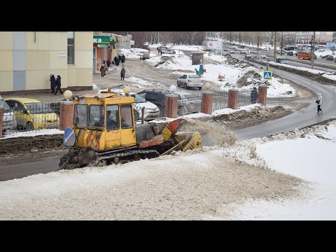 Видео: Шнекоротор СШР-2,6М (ДЭ-220А) на шасси трактора ДТ-75МЛ.