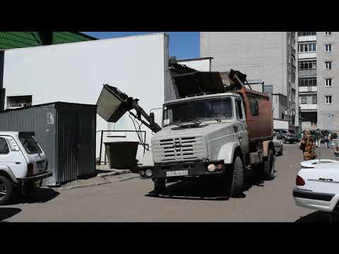 Видео: Мусоровоз КО-440-4 на шасси ЗиЛ-433362 (С 536 УЕ 22). Работа. / ZIL garbage truck.
