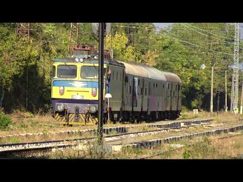 Видео: КПВ 50233 (София - Дупница) пристига и заминава от гара Захарна фабрика