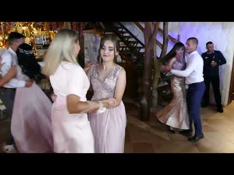 Видео: ВЕСІЛЬНІ ПІСНІ. СПІВАЄ ПРИКАРПАТТЯ 17