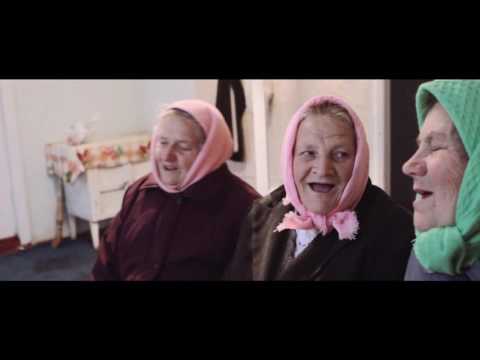 Видео: Баба Марина (шарахванчик-розчахванчик) с.Козацьке  Ukrainian folk song Автентичне виконання