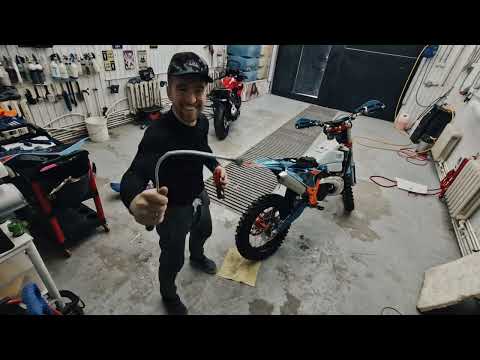 Видео: Влог №2 Gr 8 302T/ hengjian z300 замена жиклёра, первые впечатления от карбюратора nibbi pwk 36.