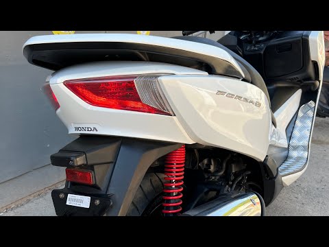 Видео: Продаю скутера Мото Honda Forza MF 12 2016  Fuel Injection Огляд +Тест драйв