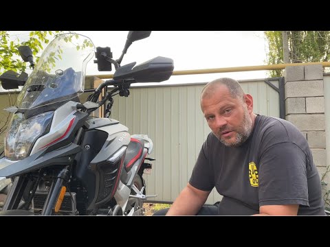 Видео: МОТОЦИКЛ SPARK SP300T-4 | ПЕРВАЯ ЗАМЕНА МАСЛА | МЕНЯЕМ ПОЛОЖЕНИЕ МАСЛЯНОГО РАДИАТОРА