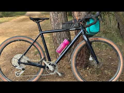 Видео: Этот велосипед превращает меня в шоссейного велосипедиста