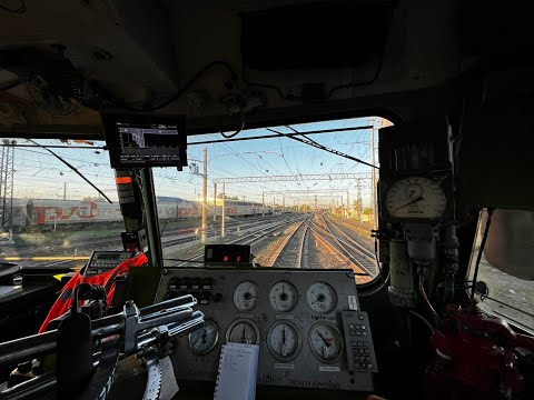 Видео: В кабине машиниста вл10