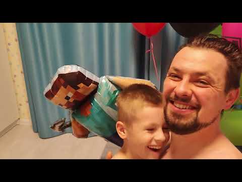 Видео: Happy birthday! С Днём Рождения! У Кика Бамбига!!! Ромке 8 (вмень) лет!!! #гарамуда #деньрождения #8