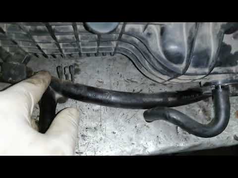 Видео: Skoda Octavia14L 2016г снимаем  всасывающий коллектор как подобраться к топливной рампе и форсункам🔥