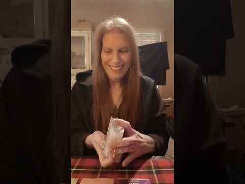 Видео: ВАША ЖИЗНЬ СЕЙЧАС СТАНЕТ БОЛЕЕ УСИЛИТЕЛЬНОЙ (💰& ❤️) #гаданиенатаро #любовь #жизнь