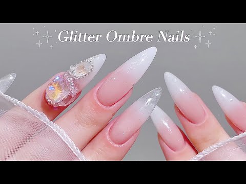 Видео: sub) ногти, с которыми руки выглядят красивее!💅🏻💗/🇰🇷Корейский маникюр / Нейл-арт / ASMR